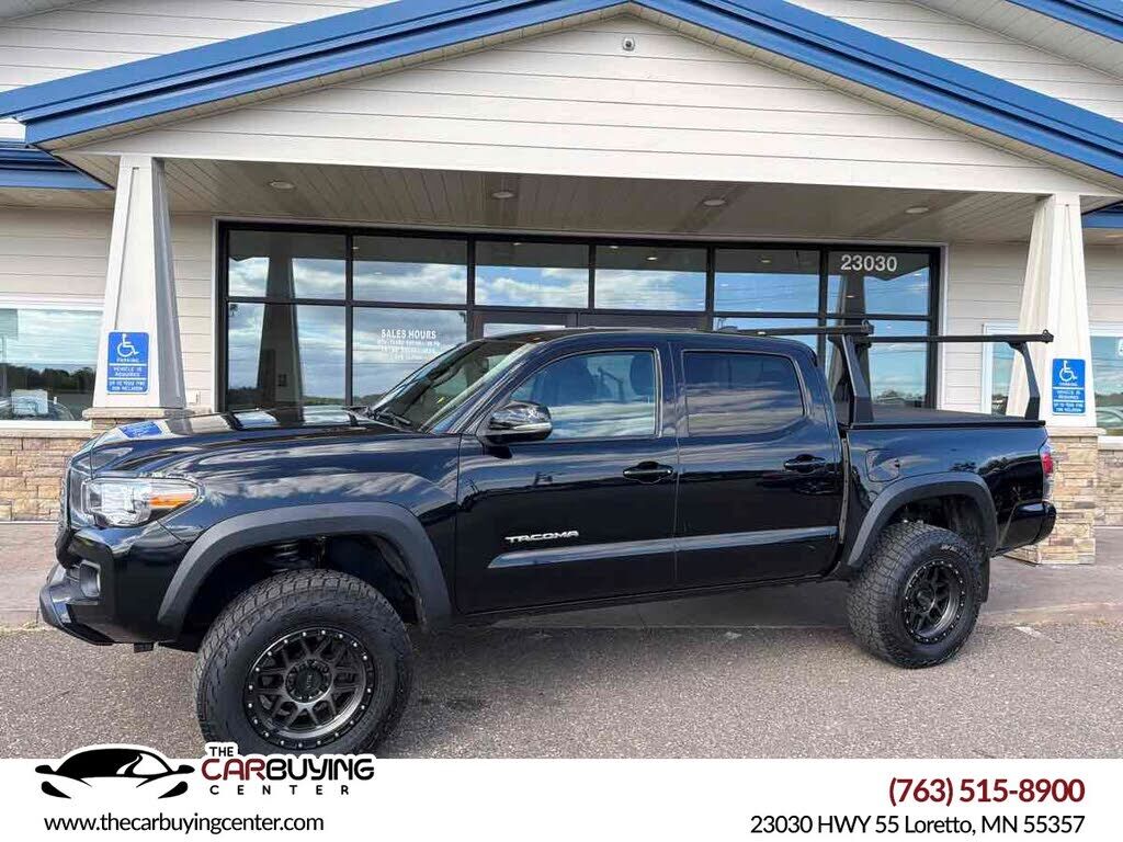 2021 TOYOTA Tacoma