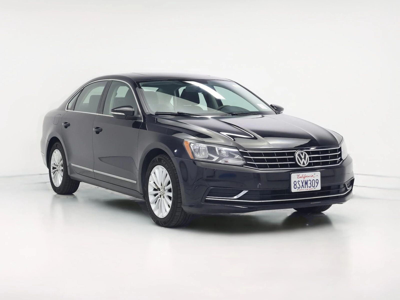 2017 VOLKSWAGEN Passat