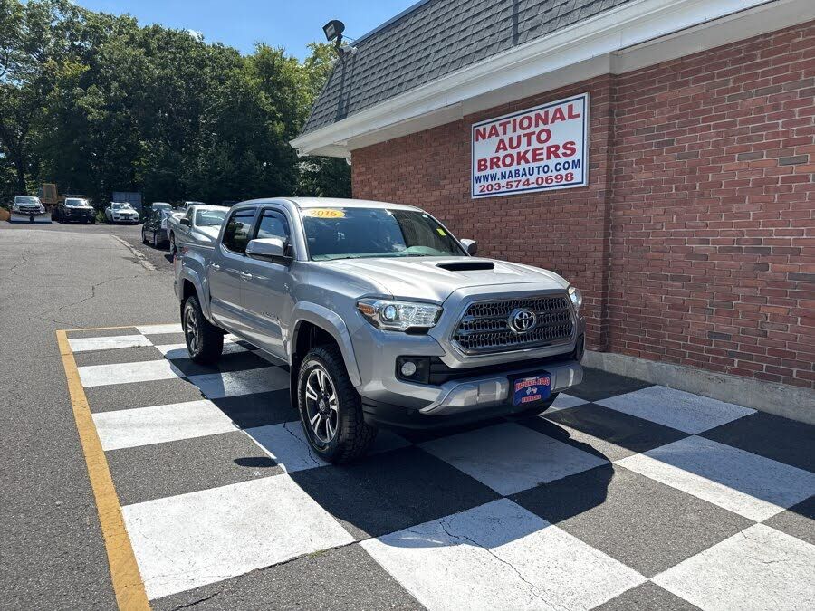 2016 TOYOTA Tacoma