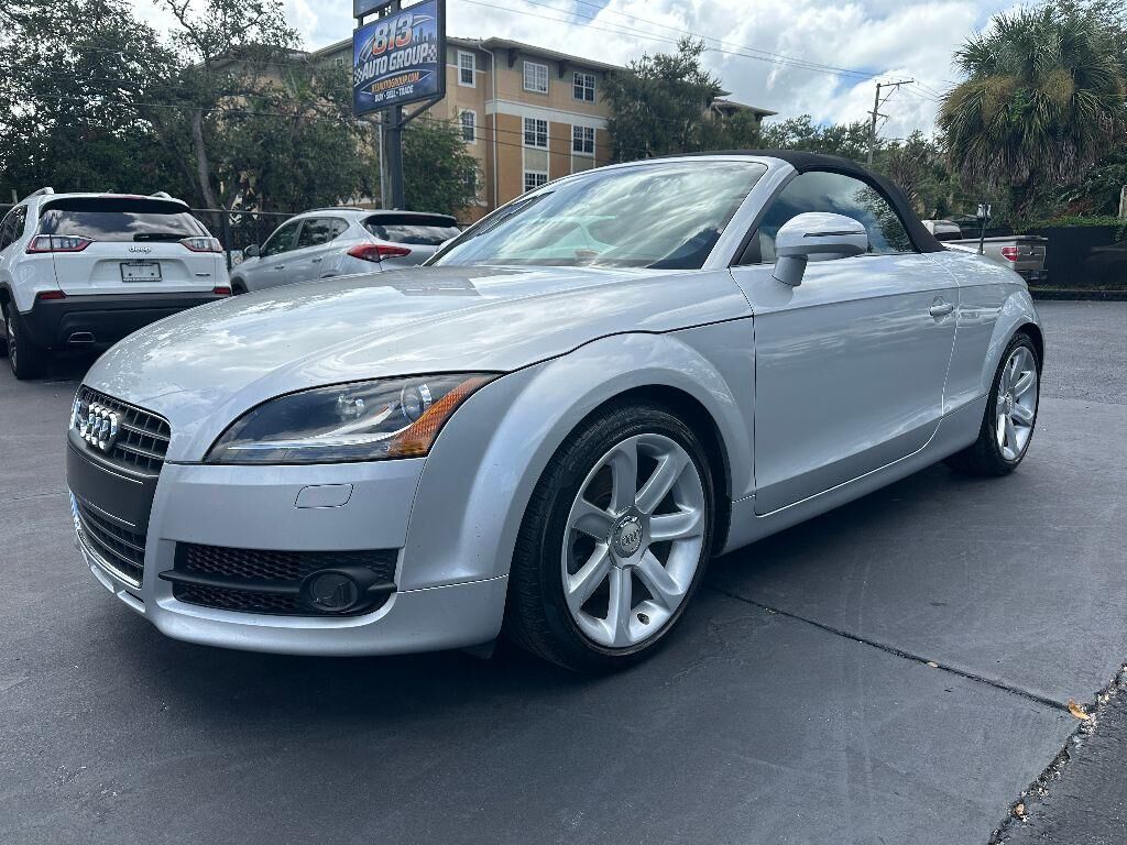 2010 AUDI TT