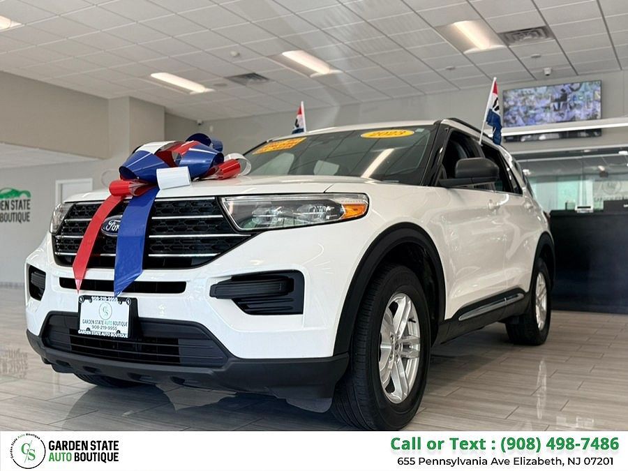 2023 FORD Explorer