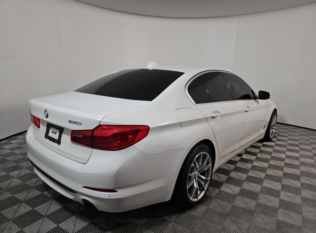 2019 BMW 530i