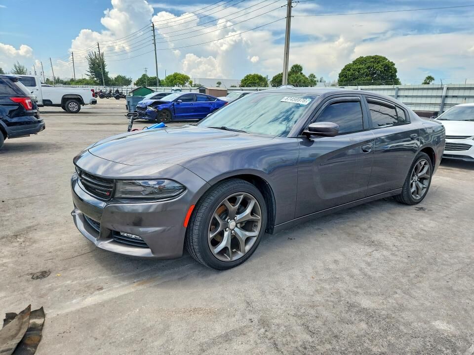 2016 DODGE Charger