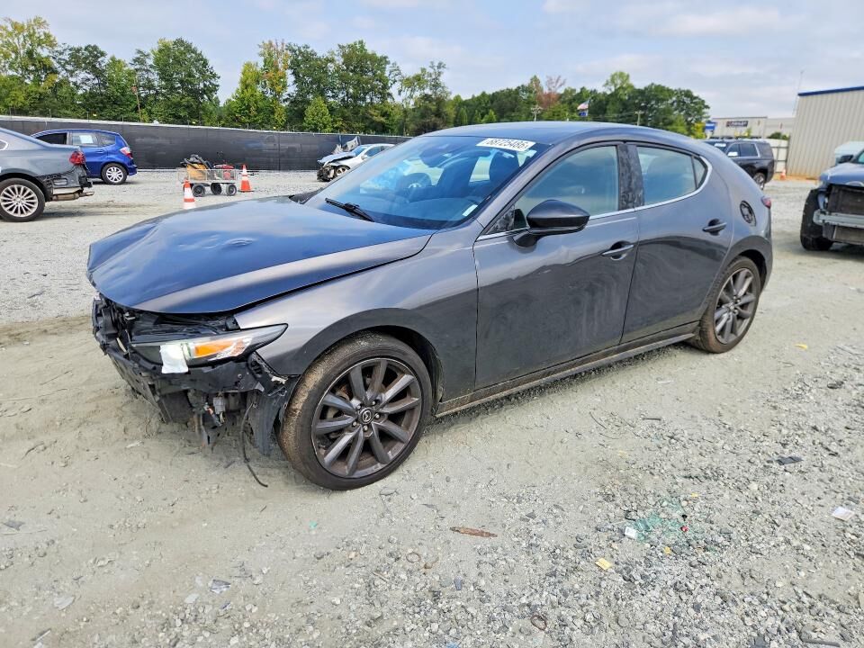 2021 MAZDA Mazda3
