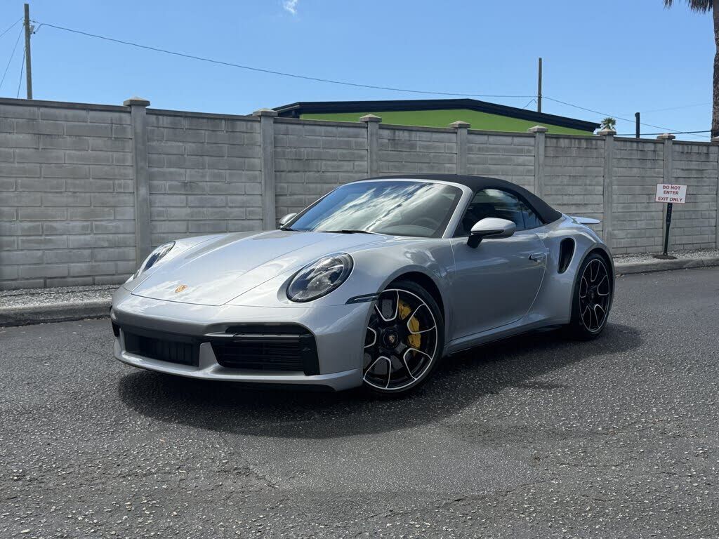 2023 PORSCHE 911