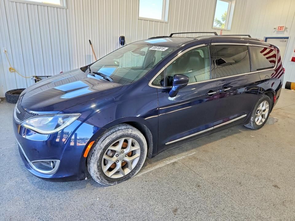 2019 CHRYSLER Pacifica