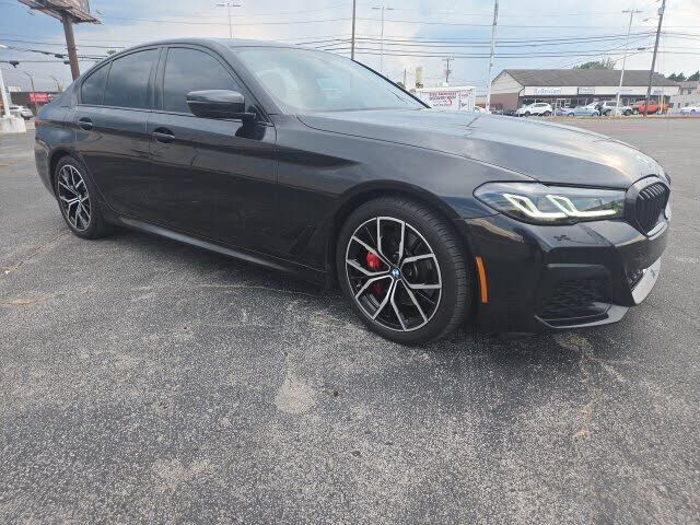 2023 BMW 530i