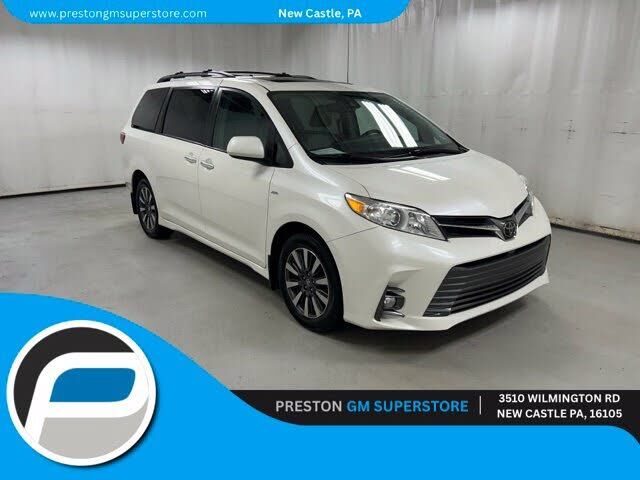 2018 TOYOTA Sienna