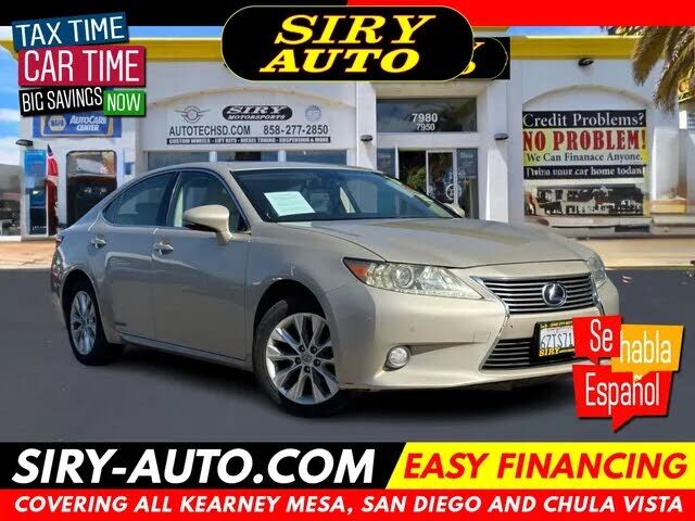 2013 LEXUS ES