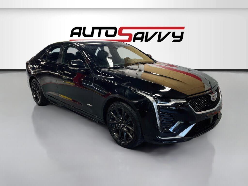 2022 CADILLAC CT4