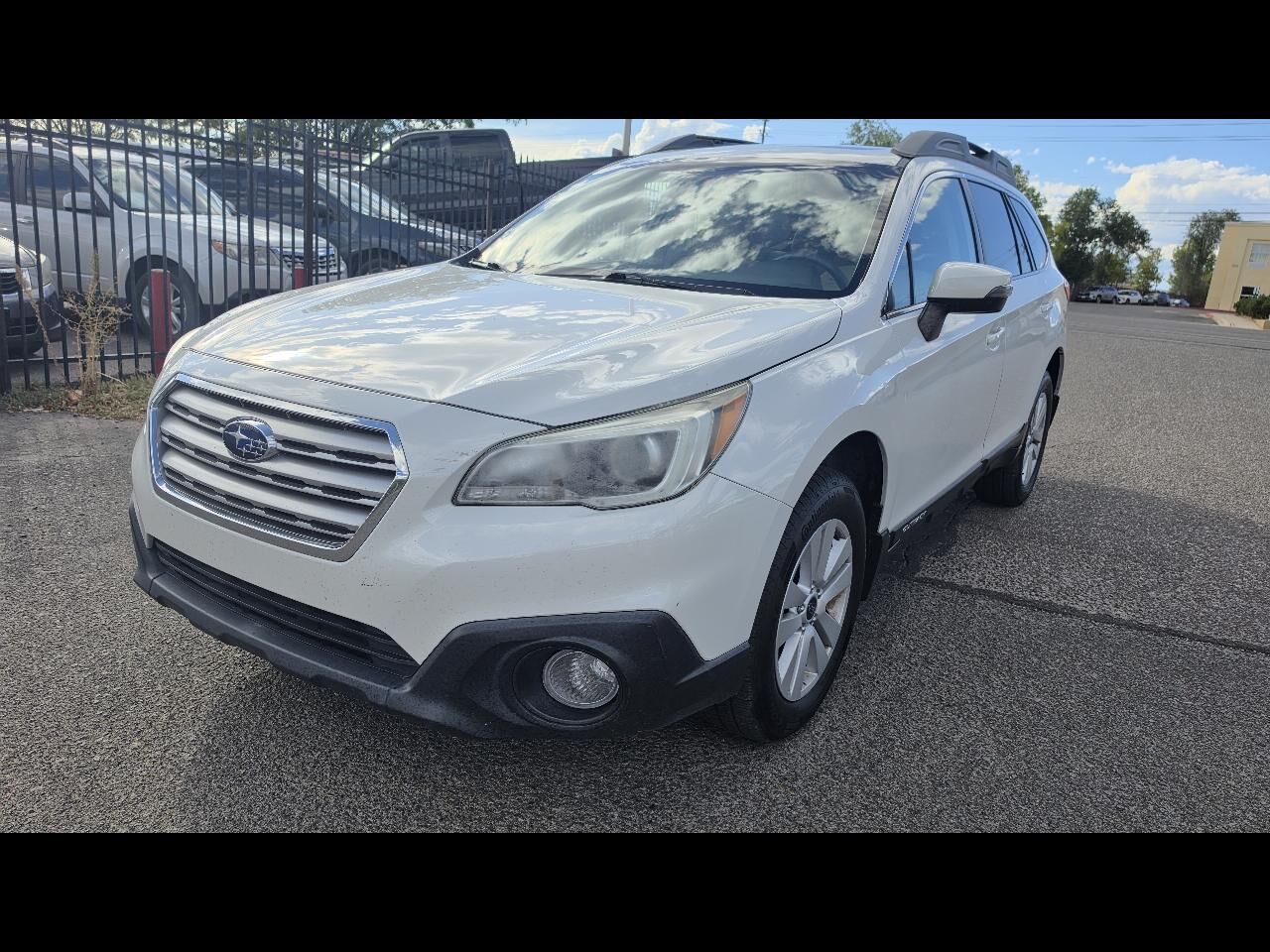 2016 SUBARU Outback