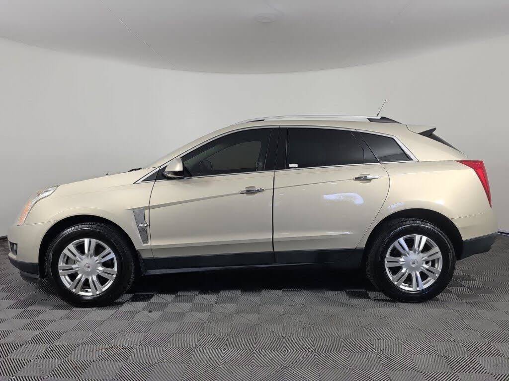 2010 CADILLAC SRX