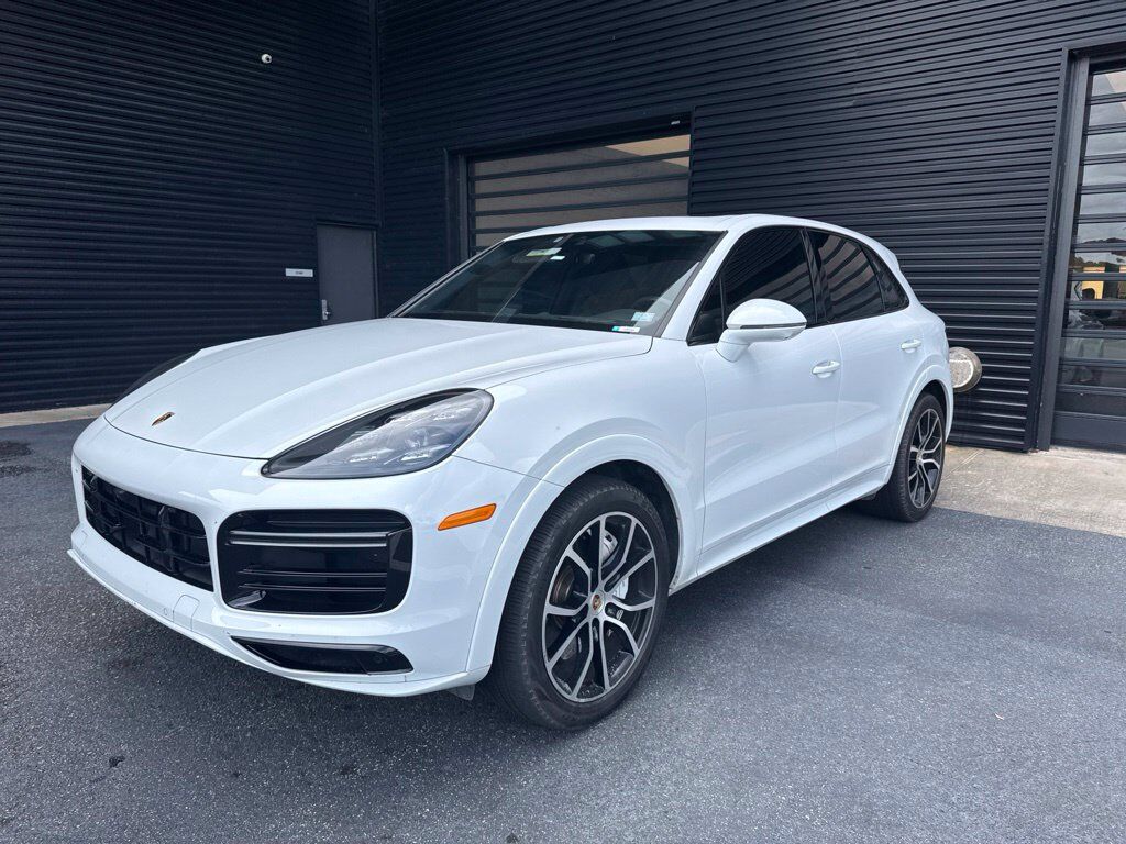 2020 PORSCHE Cayenne