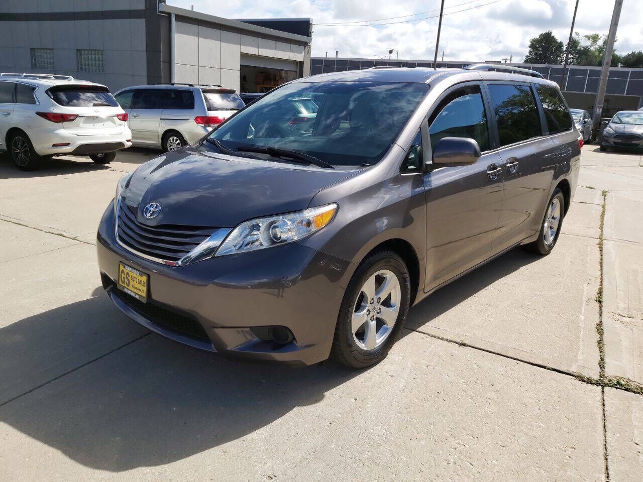 2016 TOYOTA Sienna