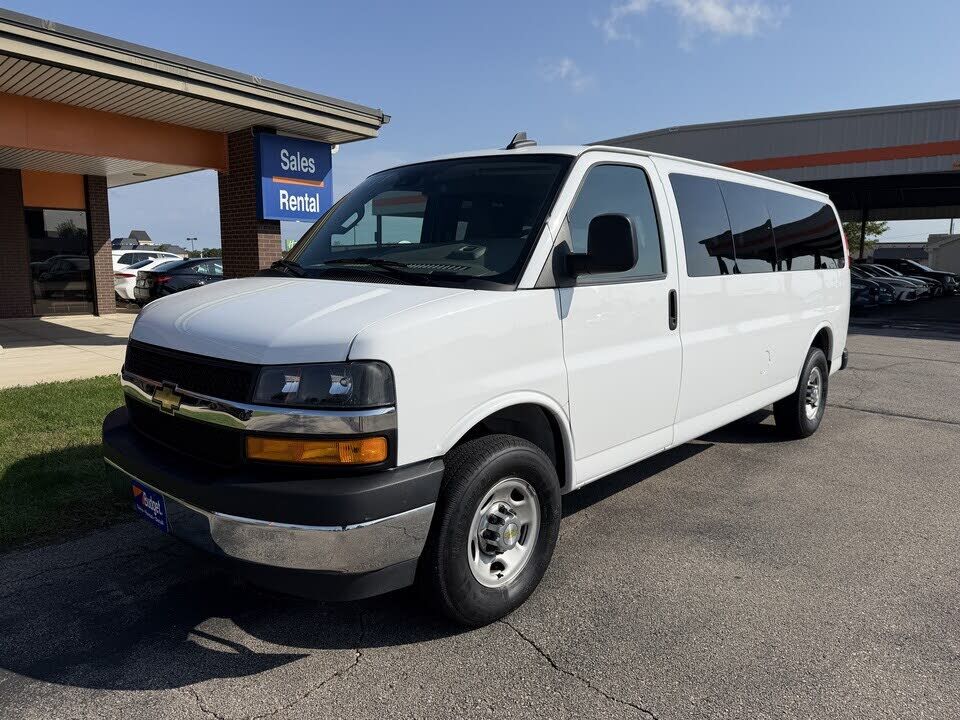 2024 CHEVROLET Express