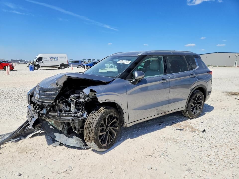 2023 MITSUBISHI Outlander