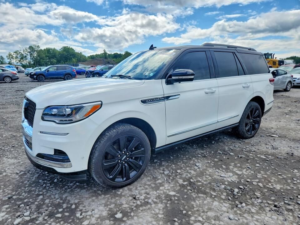 2024 LINCOLN Navigator