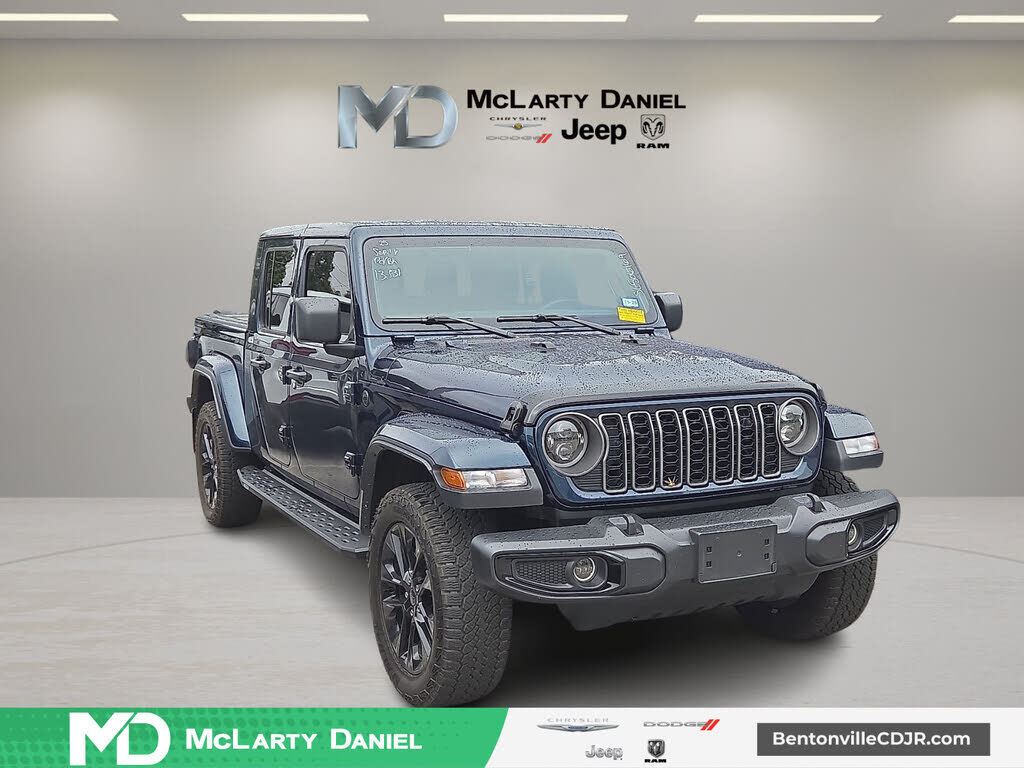 2025 JEEP Gladiator
