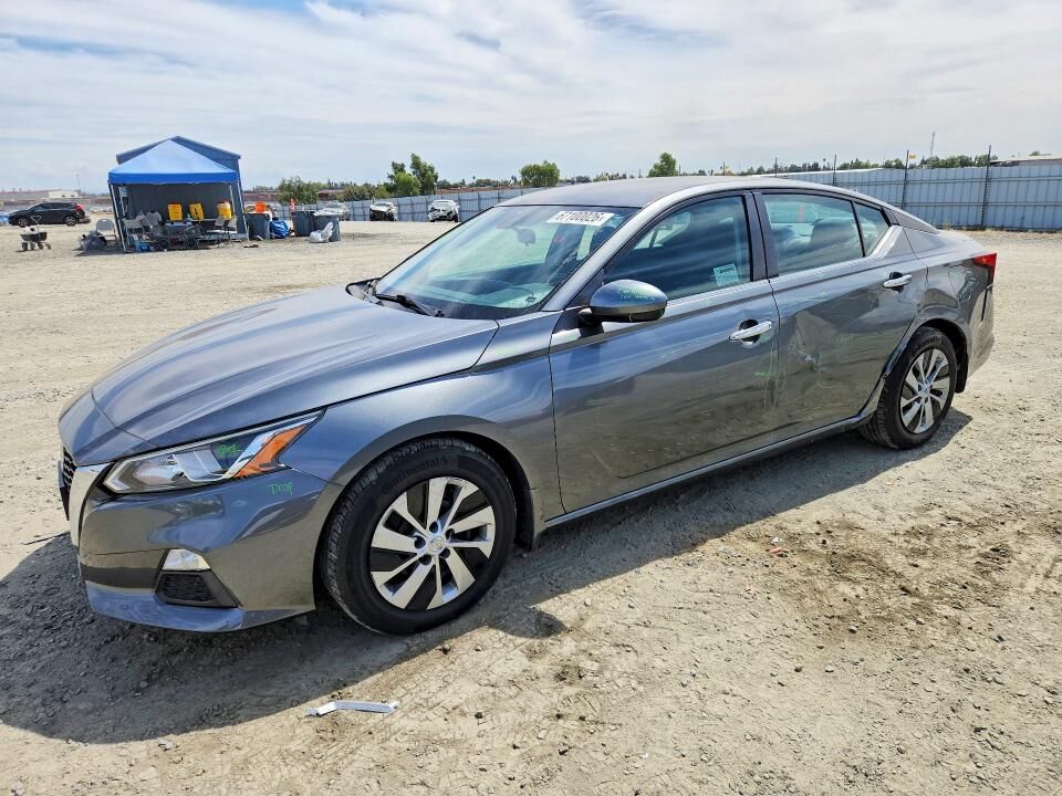 2020 NISSAN Altima