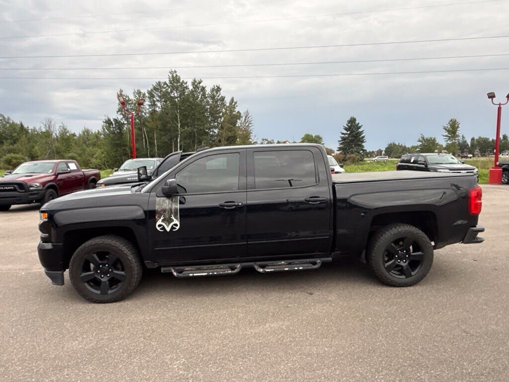 2017 CHEVROLET Silverado