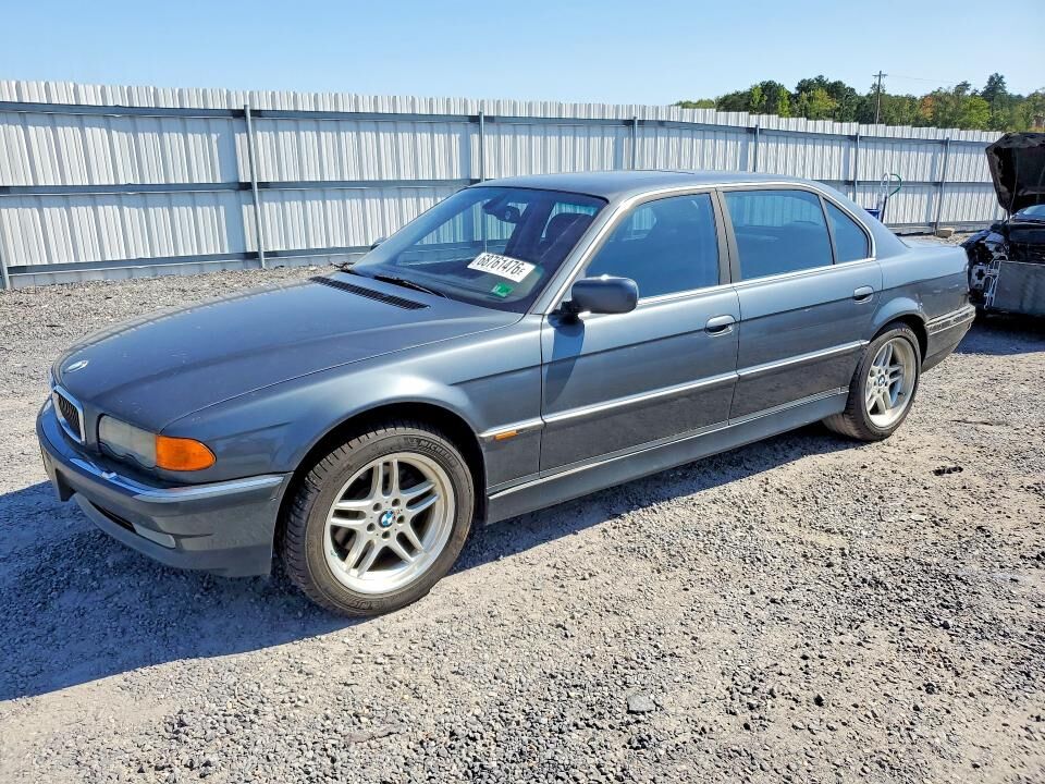 2000 BMW 7 Series