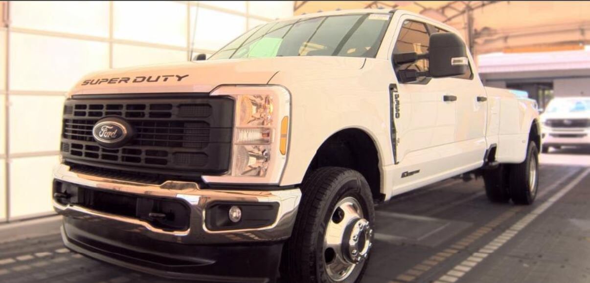 2025 FORD F-350