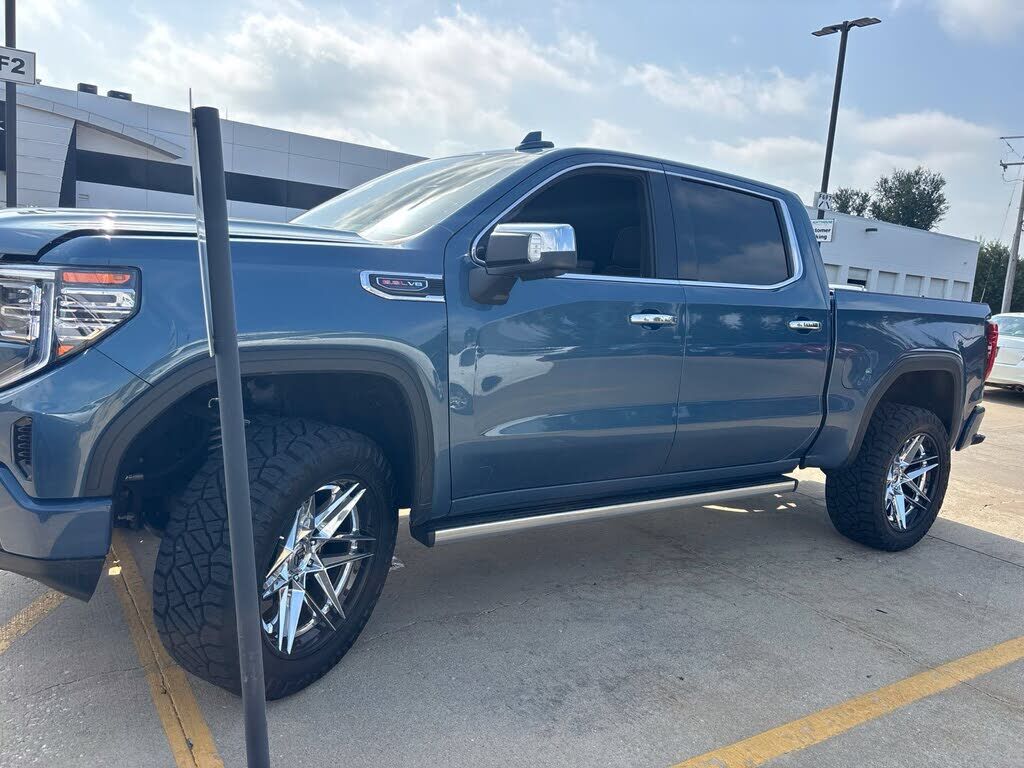2025 GMC Sierra
