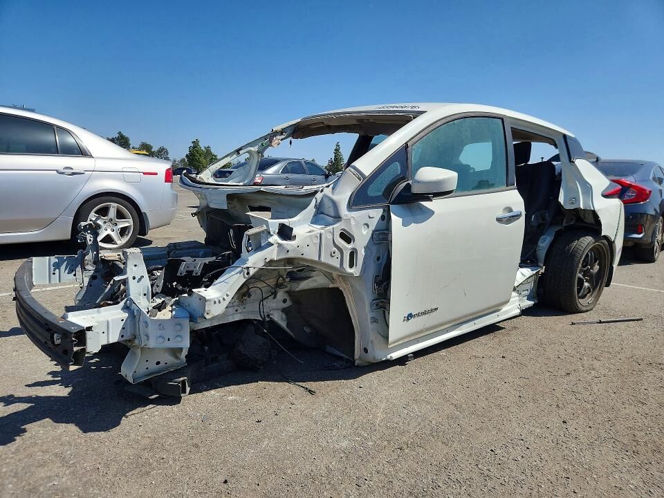 2019 NISSAN Leaf