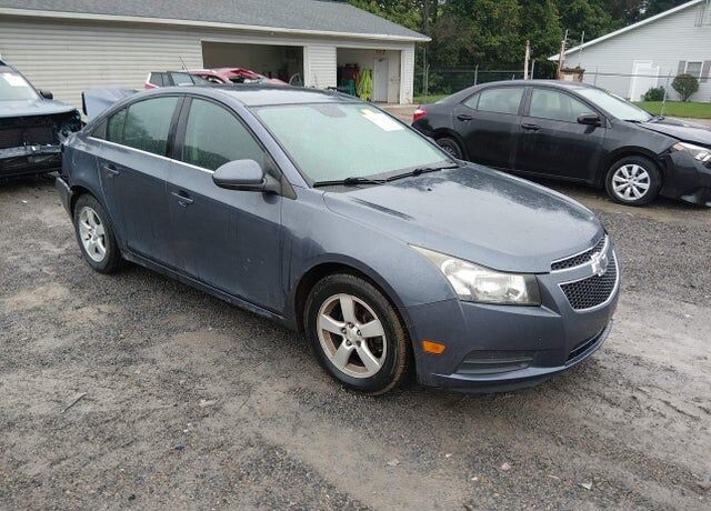 2014 CHEVROLET Cruze