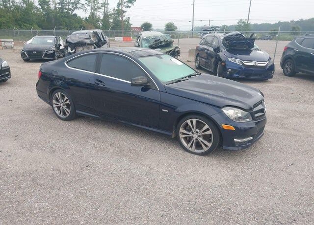 2015 MERCEDES-BENZ C-Class