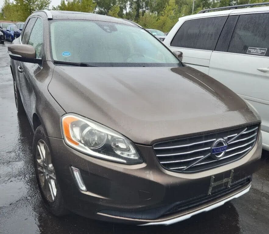 2015 VOLVO XC60