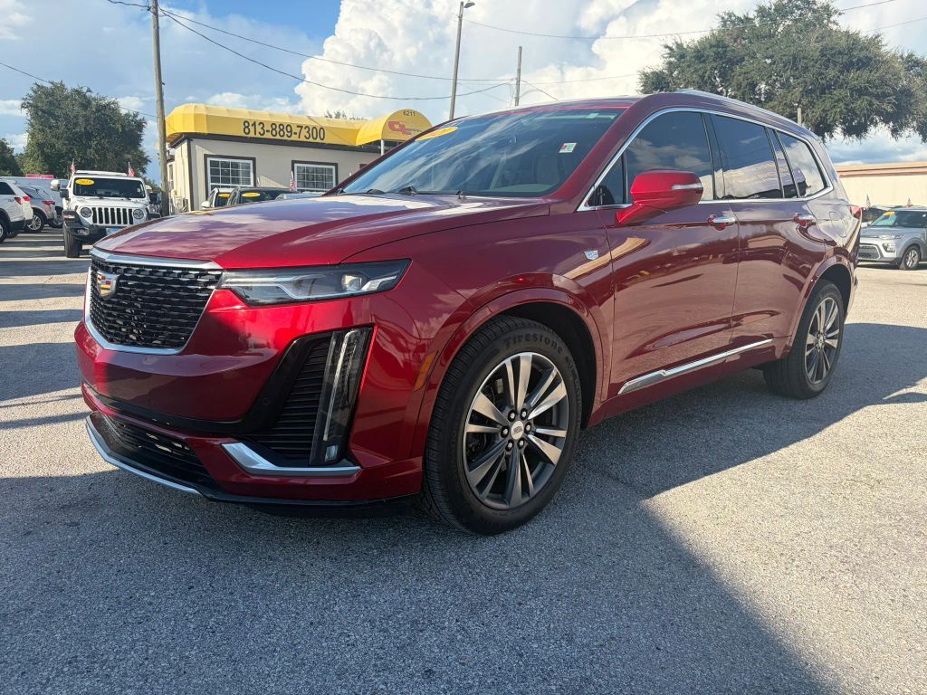 2021 CADILLAC XT6