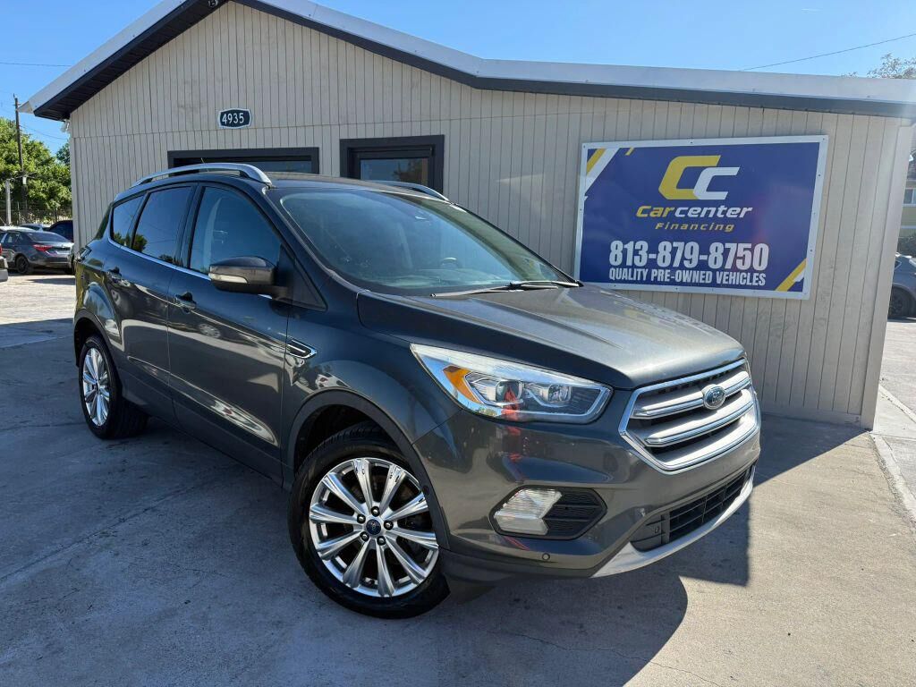 2017 FORD Escape