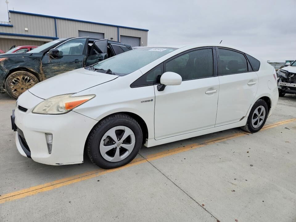 2014 TOYOTA PRIUS