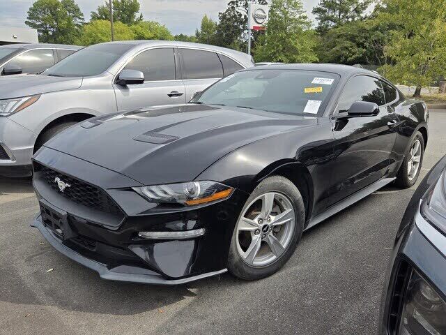 2021 FORD Mustang