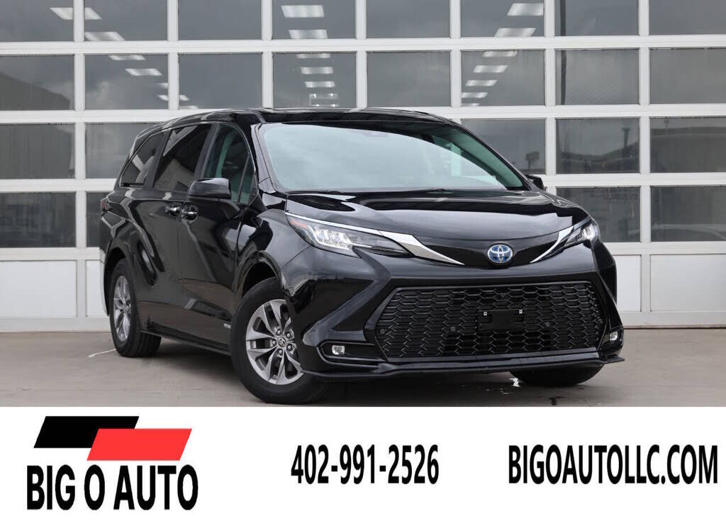 2021 TOYOTA Sienna