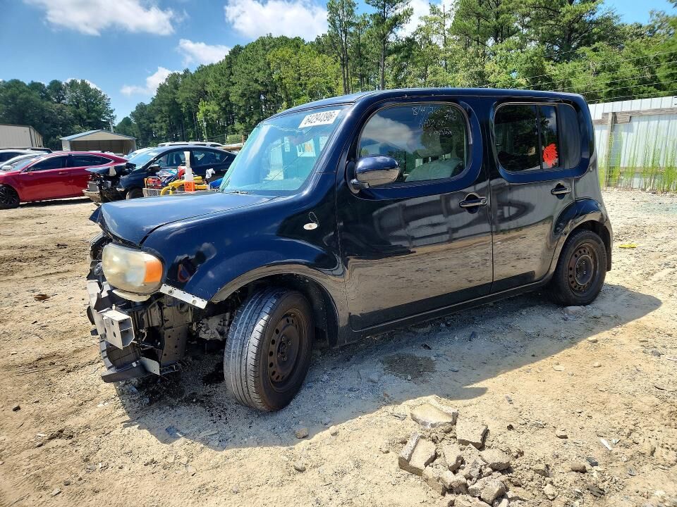 2013 NISSAN Cube