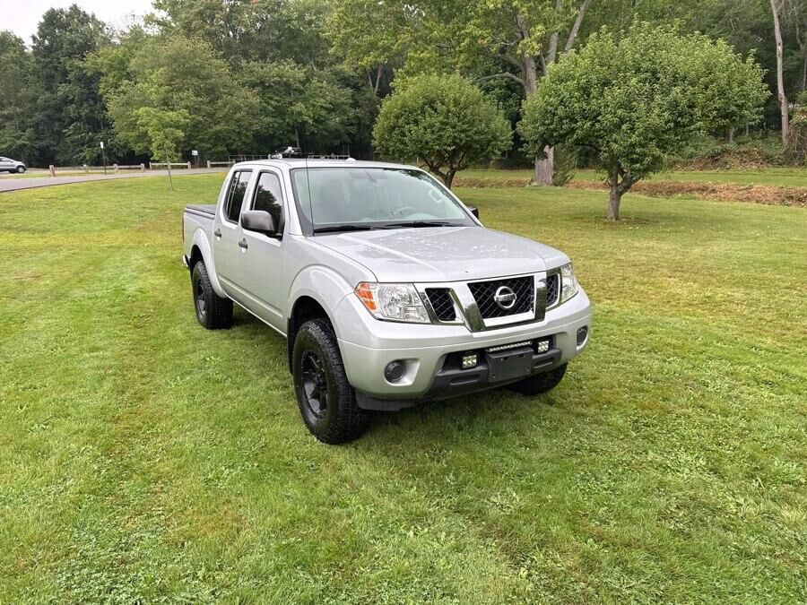 2012 NISSAN Frontier