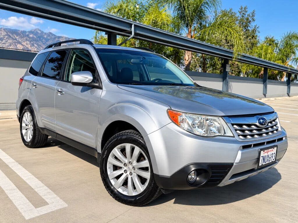 2012 SUBARU Forester