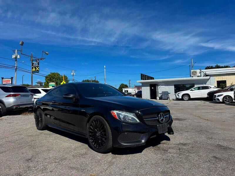 2017 MERCEDES-BENZ C-Class