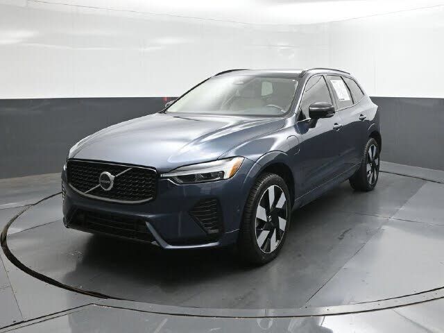 2024 VOLVO XC60