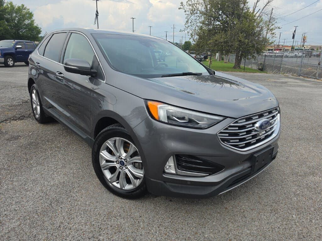 2022 FORD Edge