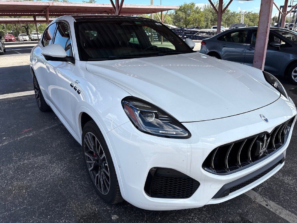 2023 MASERATI Grecale