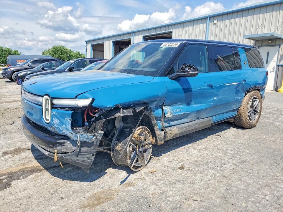 2025 RIVIAN R1S