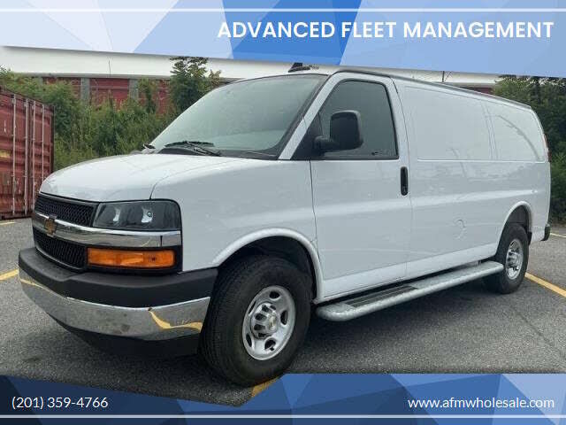 2025 GMC Savana