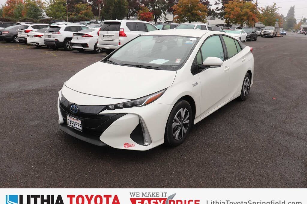 2017 TOYOTA Prius