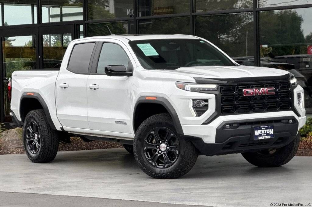 2023 GMC Canyon