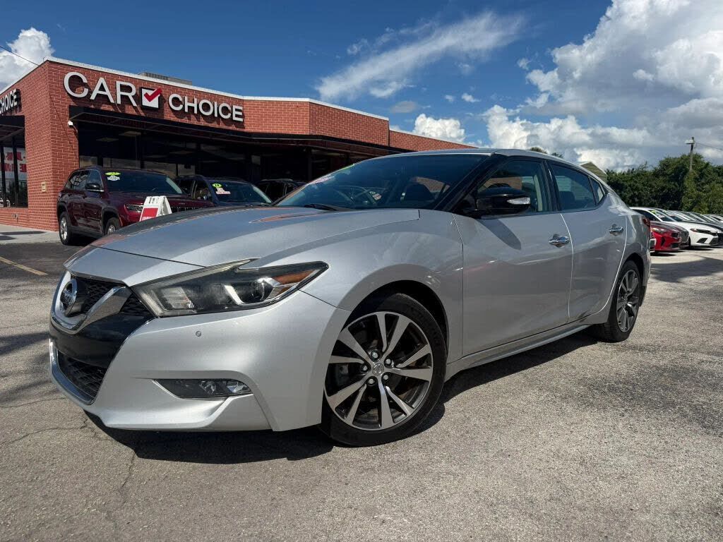 2017 NISSAN Maxima