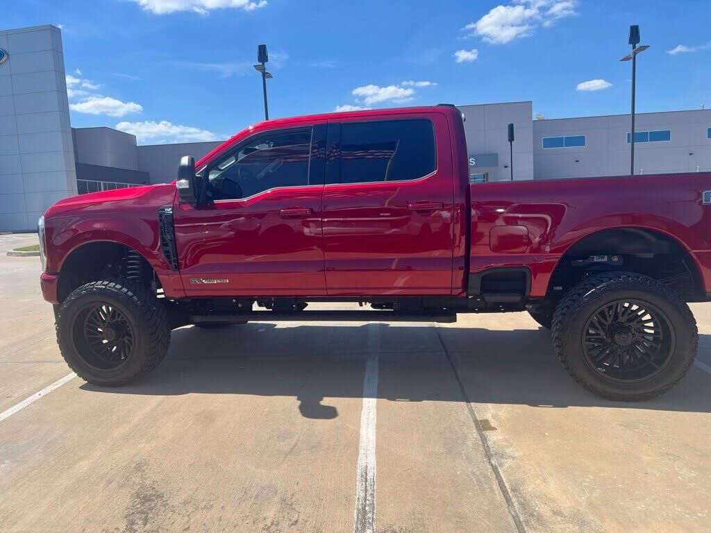 2025 FORD F-250