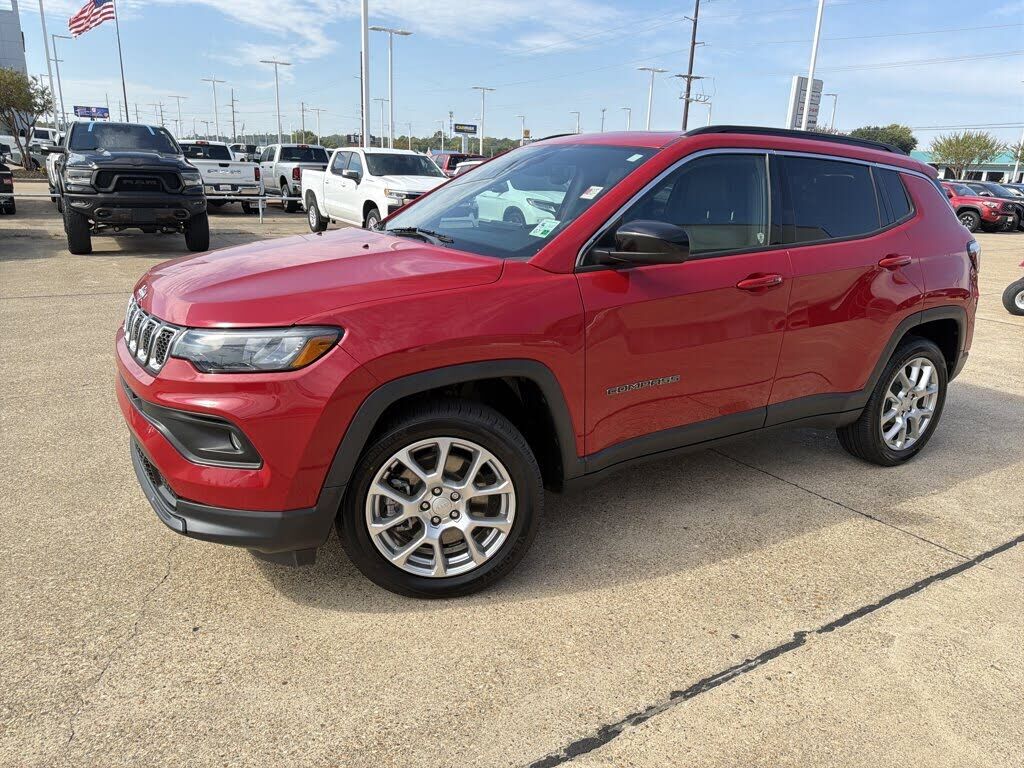 2023 JEEP Compass